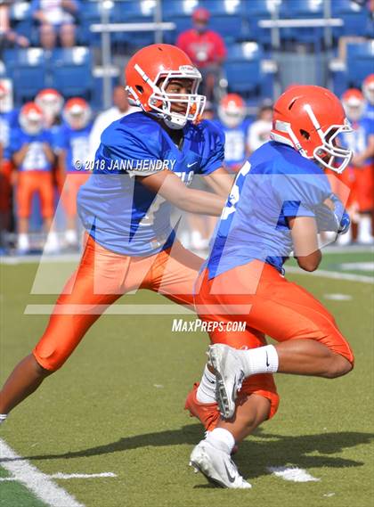Thumbnail 2 in FR: Mater Dei @ Bishop Gorman photogallery.