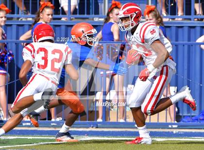 Thumbnail 3 in FR: Mater Dei @ Bishop Gorman photogallery.
