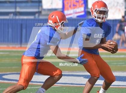 Thumbnail 1 in FR: Mater Dei @ Bishop Gorman photogallery.