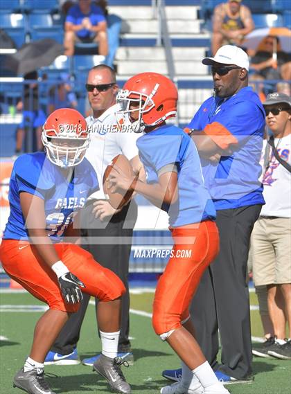 Thumbnail 3 in FR: Mater Dei @ Bishop Gorman photogallery.