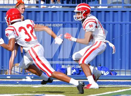 Thumbnail 2 in FR: Mater Dei @ Bishop Gorman photogallery.