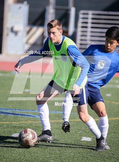 Thumbnail 2 in Sylmar vs Crescenta Valley (Crescenta Valley Winter Classic) photogallery.