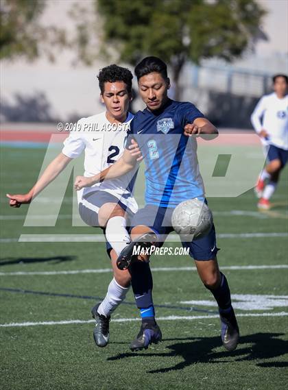 Thumbnail 2 in Sylmar vs Crescenta Valley (Crescenta Valley Winter Classic) photogallery.