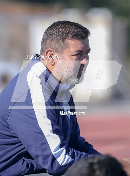 Thumbnail 3 in Sylmar vs Crescenta Valley (Crescenta Valley Winter Classic) photogallery.