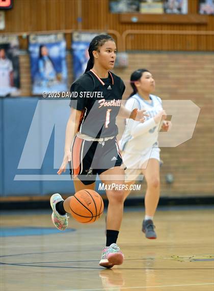 Thumbnail 2 in Foothill @ Burbank photogallery.
