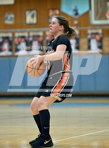 Thumbnail 2 in Foothill @ Burbank photogallery.