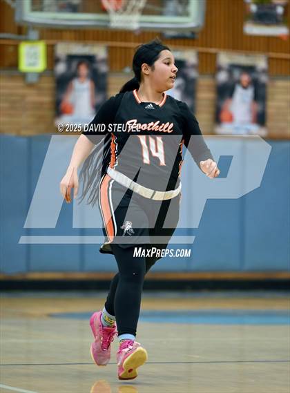 Thumbnail 2 in Foothill @ Burbank photogallery.