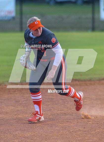 Thumbnail 1 in Orangefield @ Lumberton photogallery.