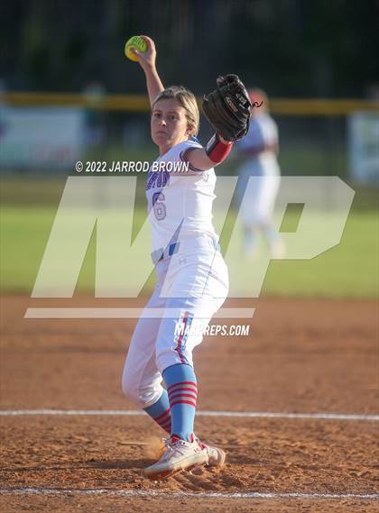 Thumbnail 3 in Orangefield @ Lumberton photogallery.