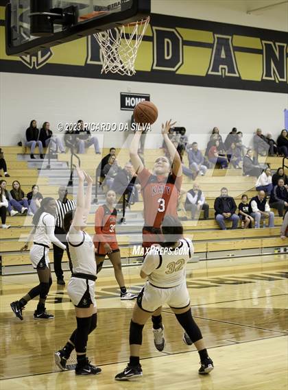 Thumbnail 2 in Jordan vs Katy photogallery.