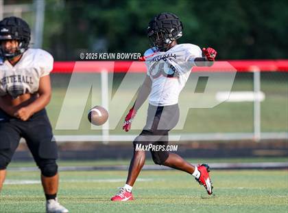 Thumbnail 2 in Whitehall-Yearling @ Marion Harding (Scrimmage) photogallery.