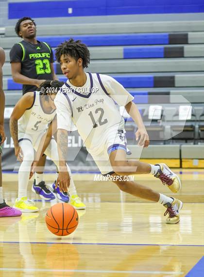 Thumbnail 3 in Mt. Zion Prep Academy vs. Prolific Prep of Napa Christian (5 for the Fight National Hoopfest) photogallery.