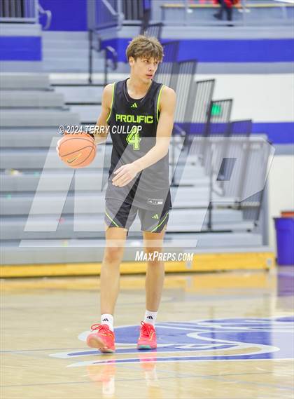 Thumbnail 1 in Mt. Zion Prep Academy vs. Prolific Prep of Napa Christian (5 for the Fight National Hoopfest) photogallery.