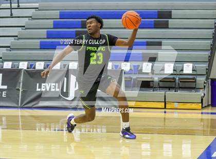 Thumbnail 2 in Mt. Zion Prep Academy vs. Prolific Prep of Napa Christian (5 for the Fight National Hoopfest) photogallery.