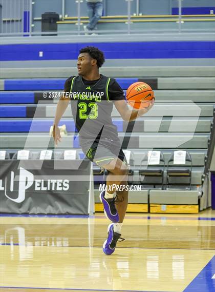 Thumbnail 1 in Mt. Zion Prep Academy vs. Prolific Prep of Napa Christian (5 for the Fight National Hoopfest) photogallery.