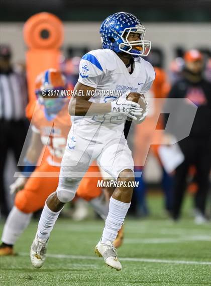 Thumbnail 1 in Bayside vs. Lehman (PSAL Bowl Conference Final @ MCU Park) photogallery.