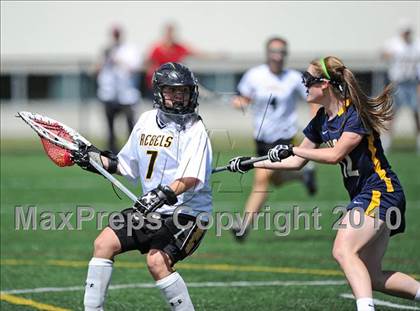 Thumbnail 3 in West Genesee vs. Lakeland-Panas (NYSPHSAA Class A Semifinal) photogallery.