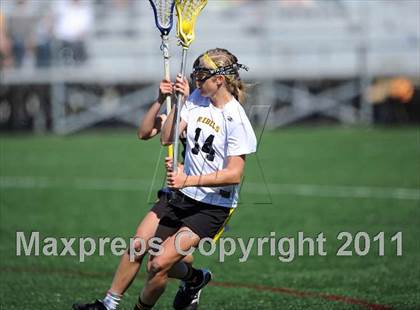 Thumbnail 3 in West Genesee vs. Lakeland-Panas (NYSPHSAA Class A Semifinal) photogallery.