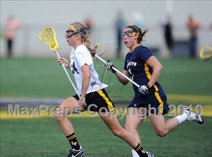 Thumbnail 3 in West Genesee vs. Lakeland-Panas (NYSPHSAA Class A Semifinal) photogallery.