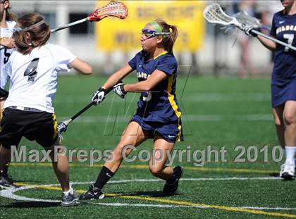 Thumbnail 1 in West Genesee vs. Lakeland-Panas (NYSPHSAA Class A Semifinal) photogallery.