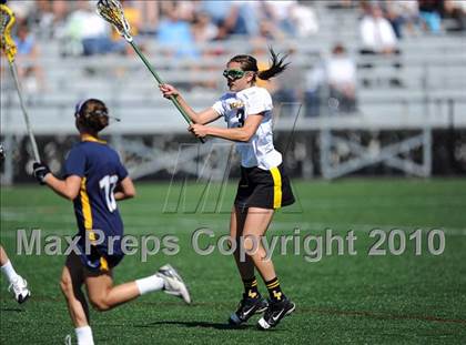 Thumbnail 1 in West Genesee vs. Lakeland-Panas (NYSPHSAA Class A Semifinal) photogallery.