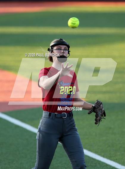 Thumbnail 1 in 2020 D 9 North South Softball Challenge photogallery.