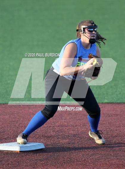 Thumbnail 1 in 2020 D 9 North South Softball Challenge photogallery.