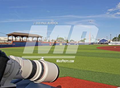 Thumbnail 3 in 2020 D 9 North South Softball Challenge photogallery.