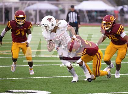 Thumbnail 2 in Eastside Catholic vs. O'Dea (WIAA 3A Final)  photogallery.