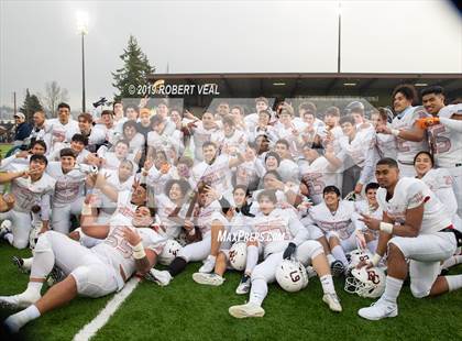 Thumbnail 3 in Eastside Catholic vs. O'Dea (WIAA 3A Final)  photogallery.