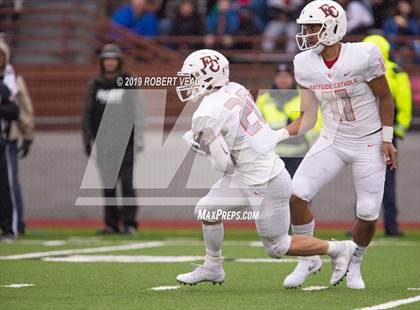 Thumbnail 3 in Eastside Catholic vs. O'Dea (WIAA 3A Final)  photogallery.