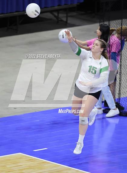 Thumbnail 3 in Fossil Ridge vs. Cherokee Trail (CHSAA 5A 3rd Round) photogallery.