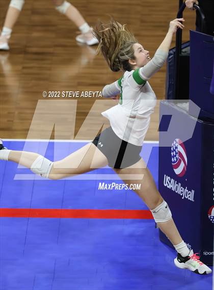 Thumbnail 3 in Fossil Ridge vs. Cherokee Trail (CHSAA 5A 3rd Round) photogallery.