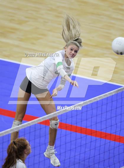 Thumbnail 3 in Fossil Ridge vs. Cherokee Trail (CHSAA 5A 3rd Round) photogallery.