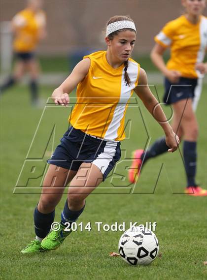 Thumbnail 1 in Haddam-Killingworth @ Old Lyme (SLC Semifinal) photogallery.