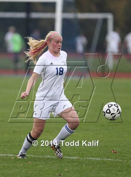 Thumbnail 3 in Haddam-Killingworth @ Old Lyme (SLC Semifinal) photogallery.