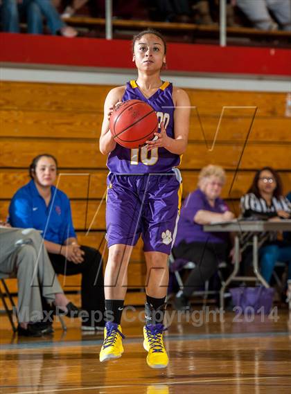 Thumbnail 1 in Cherry Creek vs. Littleton (CSHAA 5A 2nd Round) photogallery.