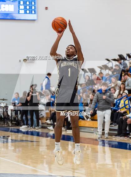 Thumbnail 2 in Noblesville @ Hamilton Southeastern photogallery.