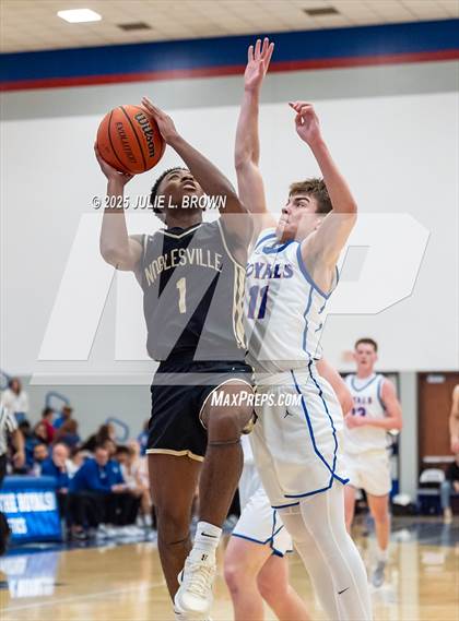 Thumbnail 2 in Noblesville @ Hamilton Southeastern photogallery.