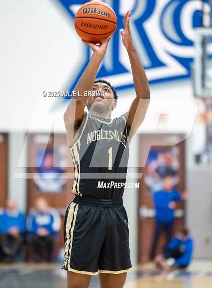 Thumbnail 3 in Noblesville @ Hamilton Southeastern photogallery.