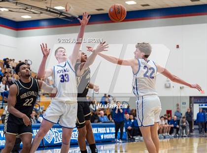 Thumbnail 3 in Noblesville @ Hamilton Southeastern photogallery.