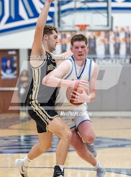 Thumbnail 2 in Noblesville @ Hamilton Southeastern photogallery.