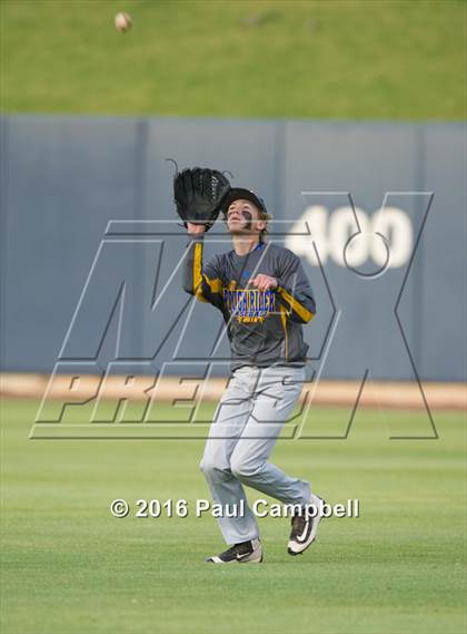 Thumbnail 3 in Bagdad vs Pima (AIA D5 Final) photogallery.