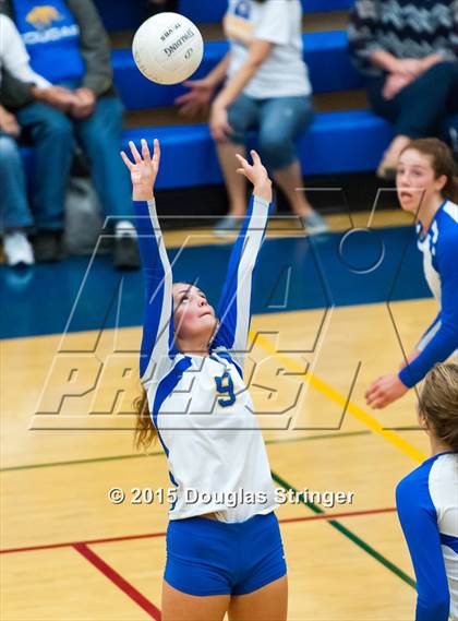 Thumbnail 2 in Moreau Catholic @ Newark Memorial photogallery.