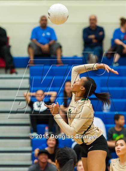 Thumbnail 2 in Moreau Catholic @ Newark Memorial photogallery.