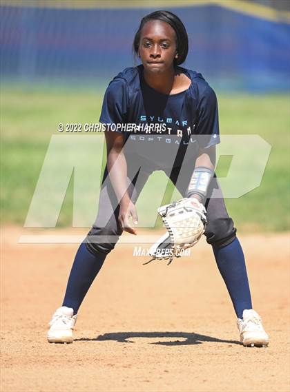 Thumbnail 3 in Fairfax vs Sylmar (Spring Fling Tournament) photogallery.