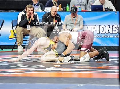 Thumbnail 1 in NYSPHSAA Division 2 State Championships (Round 1 145 to 285) photogallery.