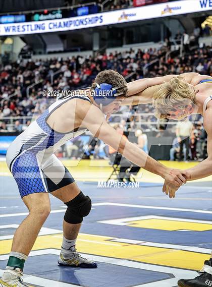 Thumbnail 2 in NYSPHSAA Division 2 State Championships (Round 1 145 to 285) photogallery.