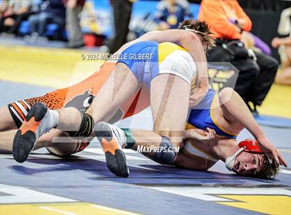 Thumbnail 1 in NYSPHSAA Division 2 State Championships (Round 1 145 to 285) photogallery.