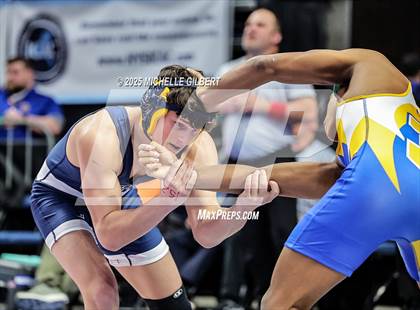 Thumbnail 1 in NYSPHSAA Division 2 State Championships (Round 1 145 to 285) photogallery.
